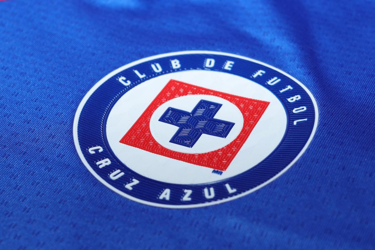 Cruz Azul presenta nuevo uniforme, ahora con la firma de Pirma BI